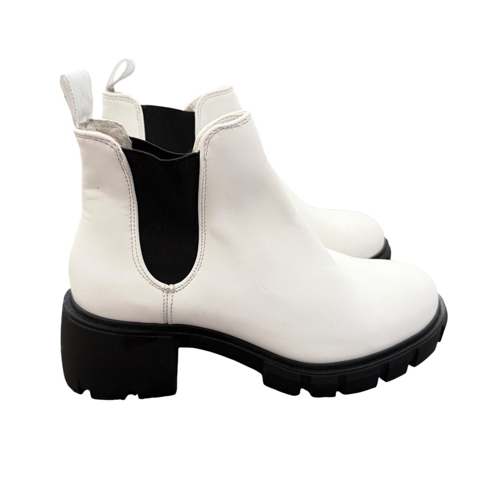 Steve Madden Howler White Lug Sole Chelsea Ankle Boots Size 7.5
